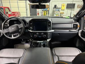 2023 Ford F-150 Tremor SuperCrew Hennessey Venom 775 4x4 Gasolina Bajo Kilometraje - Product Image 2