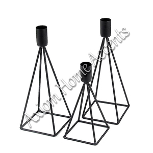 Bougeoir en fer fabriqué à la main chic et écologique porte-cône décoratif fait à la main décor de table à manger par Axiom Home Accents - Product Image 4