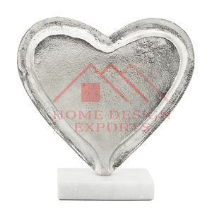 Sculpture de table en forme de coeur pour la décoration du salon 2022 Vente en gros Sculpture de coeur la plus basse sur socle en marbre - Product Image 6