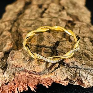 แหวนแต่งงานประดับเพชรธรรมชาติสีทอง14K - Product Image 1