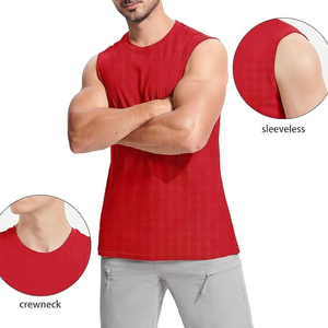 Disponible dans une variété de couleurs et de tailles audacieuses, nos débardeurs d'entraînement répondent au style et aux préférences de chaque individu - Product Image 5