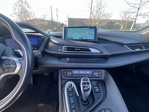 BMW I8 Roadster Convertible 2020, Certificado, Seminuevo, Transmisión Automática, Motor Turbo, Tracción en las Cuatro Ruedas, Asientos de Cuero, R18, ACC, Volante a la Izquierda - Product Image 2