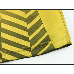 Ensembles de kit de maillot de football personnalisé de haute qualité Uniforme à séchage rapide par sublimation complète avec logo pour enfants Nom de l'équipe de survêtement inclus - Product Image 4