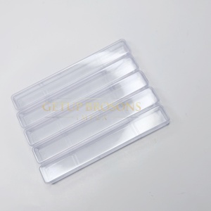 Tubes transparents personnalisés faits à la main, emballage lisse, couleur et logo personnalisés pour instruments de soins personnels, pinces à cils. - Product Image 6