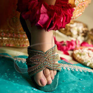 Sandalias Antideslizantes Hechas a Mano de Primera Calidad con Suela de Cuero Genuino y Forro de Terciopelo, Nuevo Diseño para Todas las Temporadas - Product Image 6