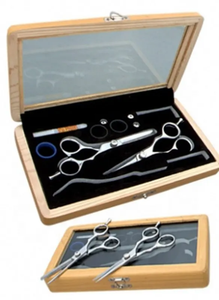 Ciseaux de coiffure professionnels pour salon de coiffure avec lames droites en acier inoxydable japonais pour droitiers dans un étui élégant - Product Image 2