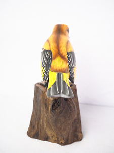 Chardonneret américain Figurine en bois massif écologique Couleur oiseau véritable 15cm Décoration de table Jardin et maison - Product Image 6