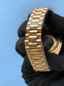 La mejor oferta Reloj de pulsera analógico japonés automático mecánico de acero inoxidable en tono dorado para hombres Moda de lujo al precio más bajo - Product Image 3