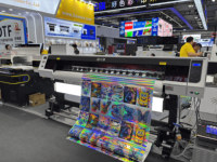Impresora Plotter de 2.1m UV Rollo a Rollo para Vinilo, Papel, PVC, Cuero, con 2 Cabezales de Impresión XP600, CMYK, Barniz, Lámina Dorada