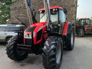 รถแทรกเตอร์ ZETOR CRYSTAL HD 140 160 แรงม้า เครื่องยนต์ Deutz ระบบเกียร์ขับเคลื่อน  ทรงพลังและทนทาน เหมาะสำหรับงานเกษตร พร้อมใช้งาน - Product Image 5