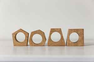 Anneaux de serviette en bois d'acacia écologiques de haute qualité en gros, avec taille et forme personnalisables pour un usage quotidien et la décoration de table - Product Image 2