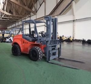 Montacargas Todoterreno Diésel Contrapesado de 5 Toneladas para Uso en Construcción y Agricultura - Product Image 1