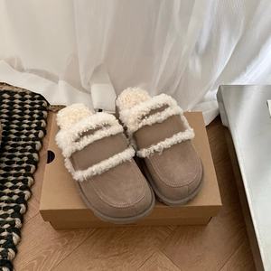 Botas de Nieve Clásicas y Modernas para Mujer, Estilo Nuevo de Invierno, Hechas de Lana, que Brindan Calidez, Alta Calidad, Antideslizantes - Product Image 1