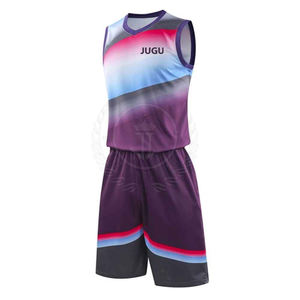 Uniformes de Baloncesto Transpirables de Diseño Profesional, Marca Privada, Logotipo Personalizado, 100% Poliéster, Hechos a Medida, en Existencia - Product Image 1