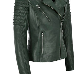 Veste en cuir véritable élégante pour femmes, style moto classique avec col montant et coupe ajustée, nouvelle veste d'extérieur pour femmes chez Nurak 2026 - Product Image 5