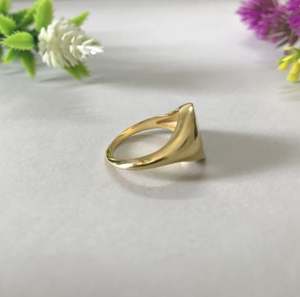 แหวนเงินเคลือบแฟชั่น925สเตอร์ลิงเครื่องประดับออกแบบขาวดำพร้อมจำหน่ายจากผู้ผลิตอินเดีย - Product Image 4