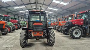 Tractor Fiat Original de 1995, 88-94, con Componentes Principales: Motor, Caja de Cambios, Bomba, Rodamientos - Product Image 3