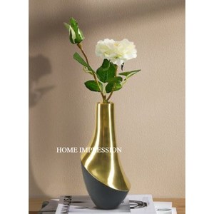 แจกันดอกไม้แฟนซีวัสดุทองเหลืองขัดเงาสีทองทันสมัยเป็นมิตรกับสิ่งแวดล้อม - Product Image 3