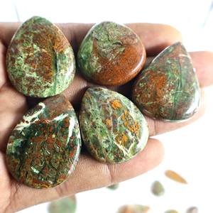 Vente en gros de cristaux authentiques en forme de poire en vrac de haute qualité chrysoprase naturelle de Madagascar de Jaipur - Product Image 1