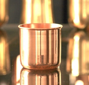 Pot de bougie en métal, parfumé et créatif, fait à la main, design vintage, gravure personnalisée unique, pot de bougie bon marché - Product Image 3