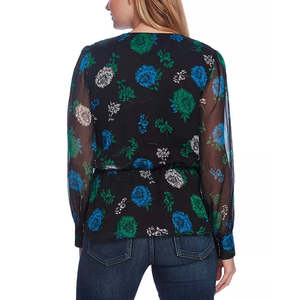 Top da donna con stampa floreale e vita arricciata di Vince Camuto in nero, taglia Large, per la primavera - Product Image 2