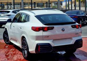 BMW X2 sDrive 1.8i M Sport nuevo/usado, transmisión automática, SUV/Crossover de 5 plazas - Product Image 4