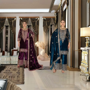 Costume en velours de viscose pur épais, ample, vintage, avec broderie florale d'hiver, taille naturelle, cordon et travail de sequins, longueur genou, col rond - Product Image 1