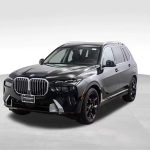 BMW X7 2021 en excellent état, légèrement utilisée, disponible dès maintenant - Product Image 1
