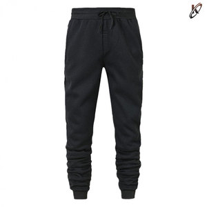 Conjunto Deportivo de Dos Piezas para Hombre, de Poliéster/Algodón, con Forro Polar, OEM/ODM, Secado Rápido, Talla Grande, para Invierno, Hecho en Pakistán - Product Image 4