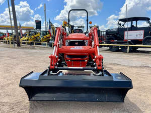 Tractores K-I-O-T-I 2024 con Tracción en las 4 Ruedas para Uso Agrícola, con Modelos de 50HP, 18HP, 35HP, 200HP, 80HP y 140HP con Rodamientos Nuevos - Product Image 4