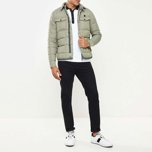 Chaqueta de Invierno Acolchada para Hombre, con Capucha y Cuello Alto, Diseño Impermeable y Acolchado, Personalizada de Alta Calidad - Product Image 2
