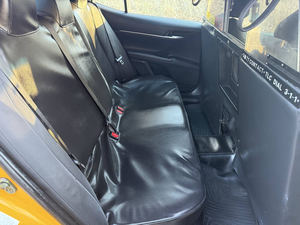 Camry LE 2018 Usado en Buen Estado, Volante a la Izquierda, Emisión Euro IV, 50001-75000 Millas, 150-200 CV - Product Image 3