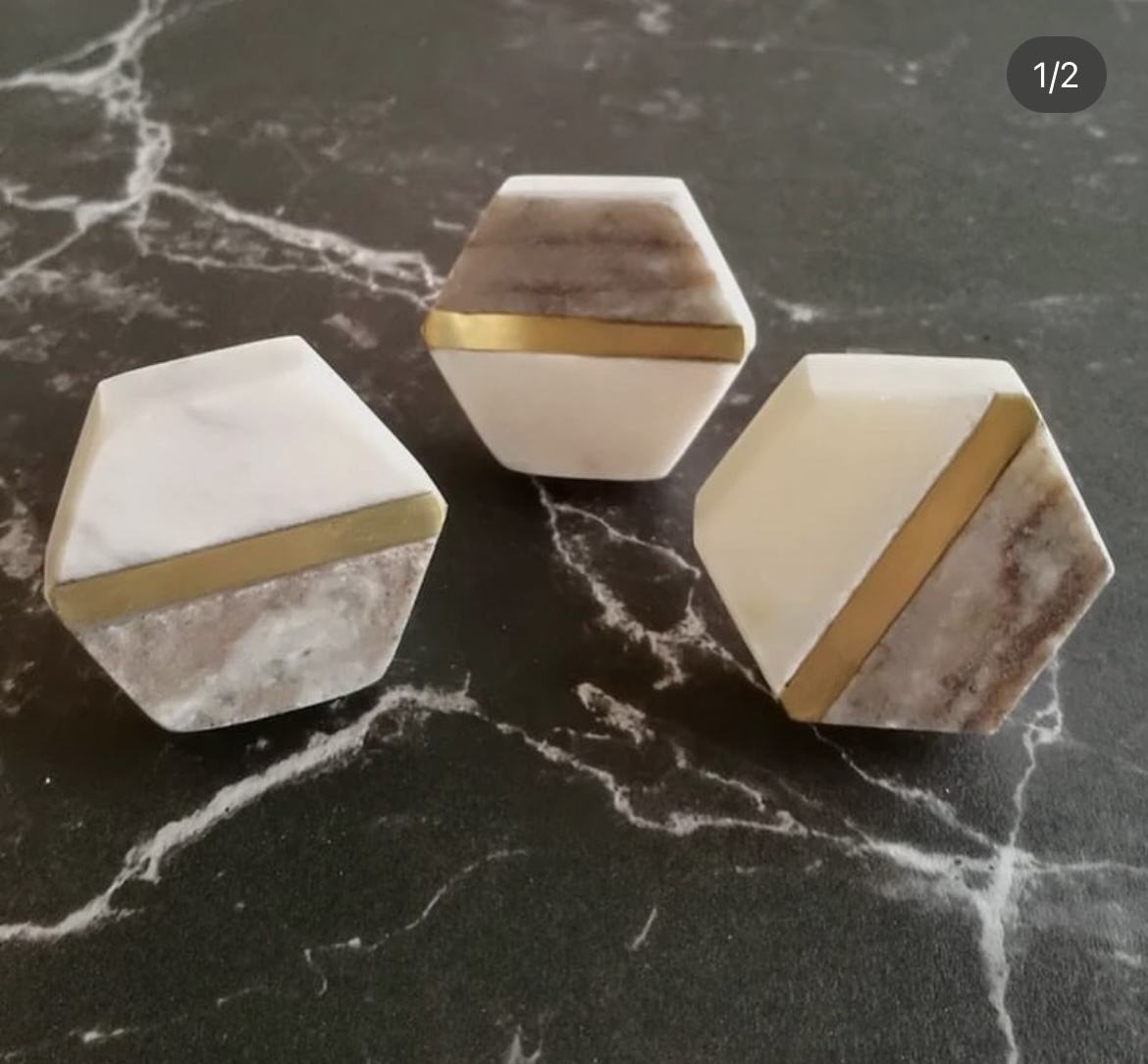 ตามที่แสดง