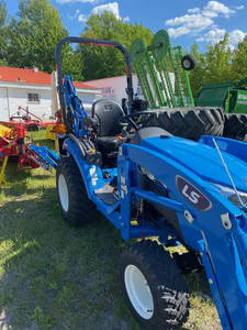 Tractor de Ruedas Azul LS MT225E de 25 HP, Mini Tractor Agrícola Compacto, Retroexcavadora Utilitaria de 2500 kg para Trabajos en Campos y Jardines - Product Image 3