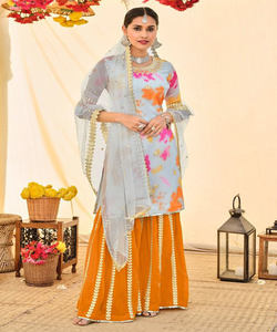 Ensemble Palazzo et Dupatta en Georgette de Soie Brodé avec des Paillettes, Vêtement Ethnique pour Mariage, Prix de Gros, Gharara - Product Image 2