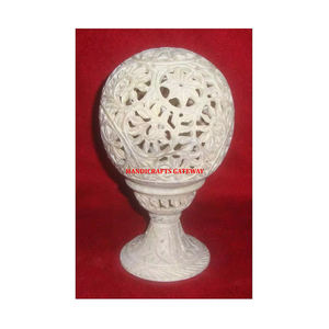 Diseño de tallado de hojas hermosas de Color Natural con forma redondeada de esteatita en soporte de vela para el artículo del hogar en el distribuidor - Product Image 1