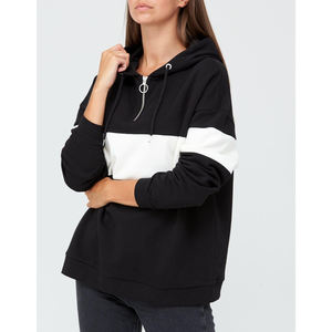 Ensemble de survêtements sportifs à rayures pour femmes, style 2025, avec logo personnalisé, en polyester, coupe oversize, séchage rapide, taille élastique, poids moyen, pour adultes - Product Image 1