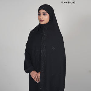 Hiyab de Chifón con Textura Brillante Fina en Toda la Superficie y Detalles de Borde con Patrones Sutiles para un Estilo Moderno y Modesto - Product Image 1