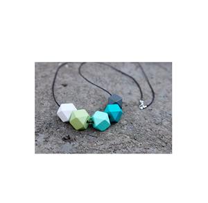 Collier en bois au design élégant, nouveau design, bijoux tendance, collier pour femmes et filles, à porter pour les fêtes et les mariages, fabrication artisanale - Product Image 4