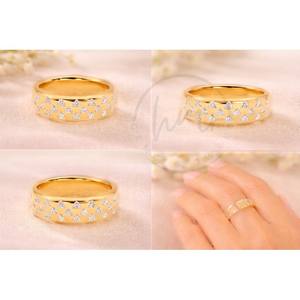 Anillo de Banda Ancha de Lujo con Circonita Triangular de 8mm, Chapado en Oro sobre Latón, Anillo de Corte, Joyería de Moda, Venta al Por Mayor - Product Image 3