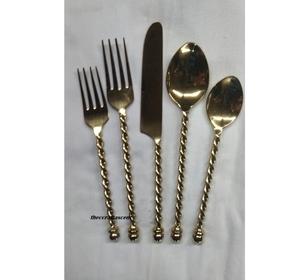 Vente en gros Couverts en métal de luxe en acier inoxydable Fourchettes et couverts 2 cuillères de meilleure qualité Couverts finis - Product Image 2