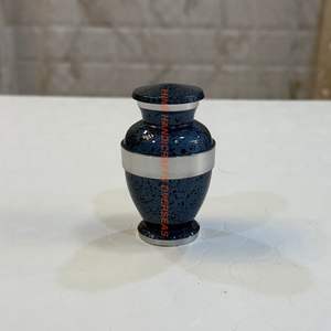 Urne funéraire en métal durable et écologique de qualité supérieure pour les cendres humaines ou d'animaux de compagnie, tailles et designs personnalisables, rangement de souvenirs pour les funérailles - Product Image 3