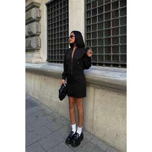 ชุดกระโปรงมินิสั้นแบบร่องสำหรับผู้หญิง Brooke รุ่น 9941 - Product Image 2