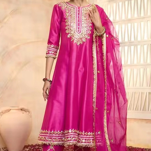 DERNIÈRE ROBE DE CRÉATEUR KURTA & SALWAR AVEC BELLE BRODERIE ZARDOZI EMBELLISHED TRAVAIL pour Party-WEAR/MARIAGE = 2024 - Product Image 1