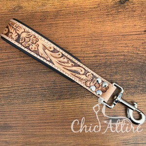 Los suministros para mascotas más vendidos, correa de tráfico de cuero de vaca mecanizada a mano, correa corta para entrenamiento de perros, mango acolchado de tráfico - Product Image 1