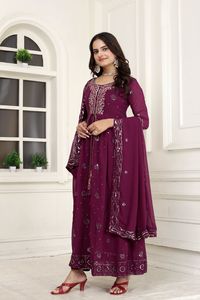 OX GEORGETTE CON TRABAJO DE SECUENCIA DE 5MM CON MANGAS COMPLETAS CON VESTIDO INTERIOR DE SEDA - Product Image 6
