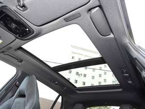 รถยนต์มือสอง ปี 2024 ยี่ห้อ Lynk 01 เกียร์ออโต้ เบนซิน SUV ราคาคุ้มค่า รวดเร็ว ประหยัดน้ำมัน หลังคาพาโนรามา เบาะหนัง กล้อง 360 องศา กล้องหลัง - Product Image 3