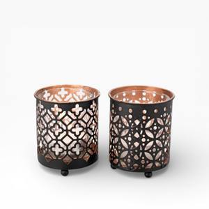 Porte-bougie moderne en métal noir et or avec motif abstrait en découpe linéaire pour la décoration de la maison - Product Image 4