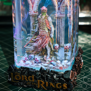 Lampe en époxy personnalisée, lampe en résine époxy, lampe en résine époxy personnalisée, lampe en bois et résine, veilleuse personnalisée, cadeau fait main, Halloween - Product Image 3