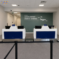 Comptoir de service aéroportuaire de luxe, terminal, bureau de réception d'aéroport, comptoir de check-in aéroportuaire personnalisé en surface solide Krion blanc et bleu